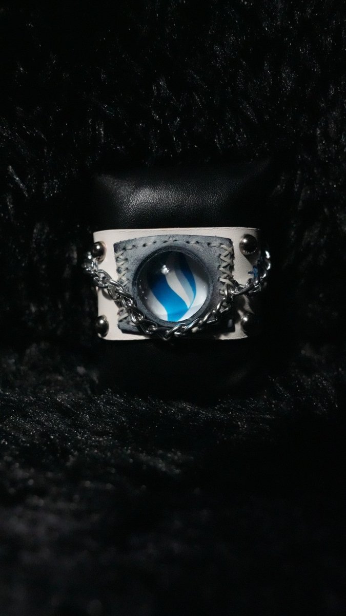 Absol Mega stone Bracelet - Dekayed