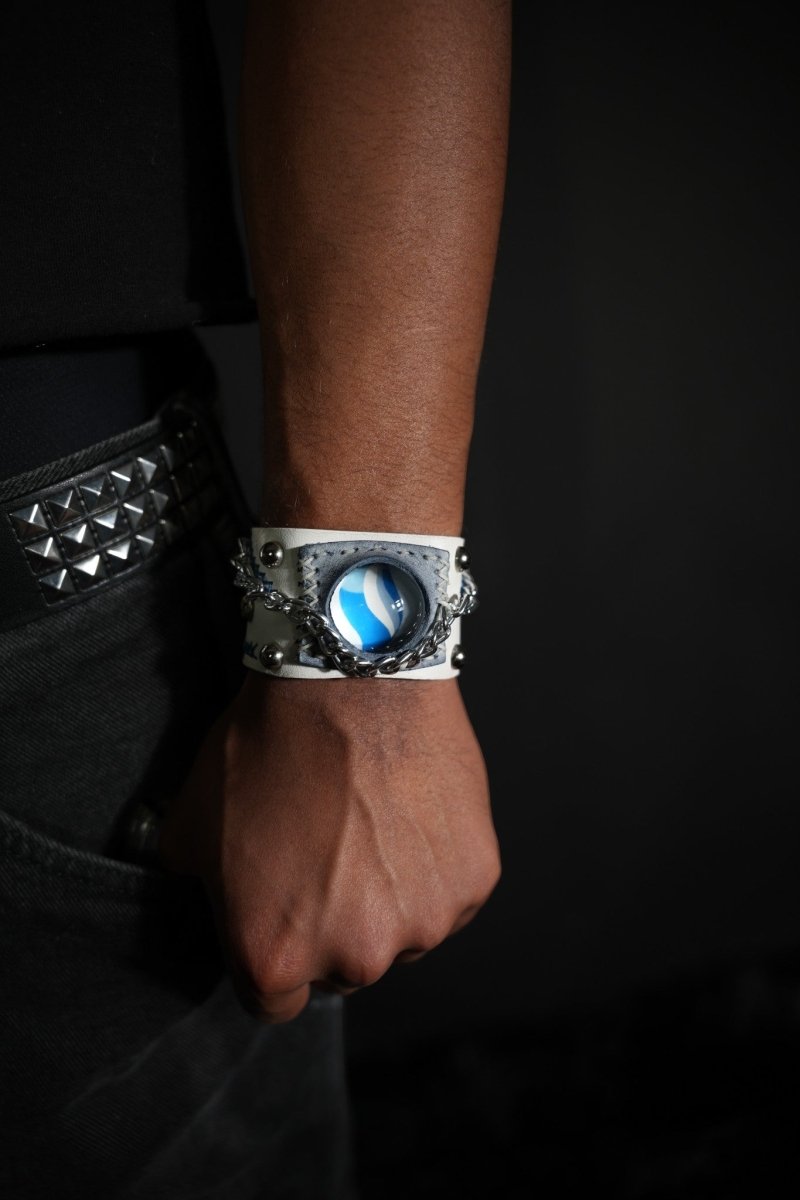 Absol Mega stone Bracelet - Dekayed