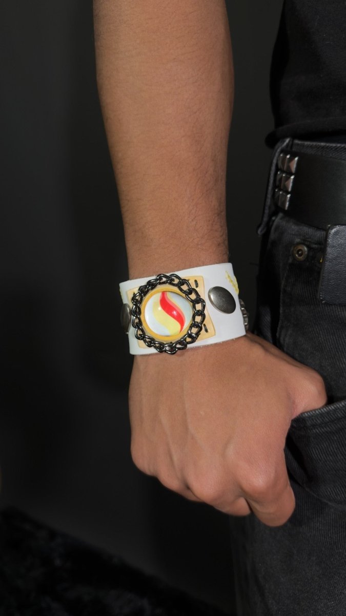 Ampharos Mega stone Bracelet - Dekayed