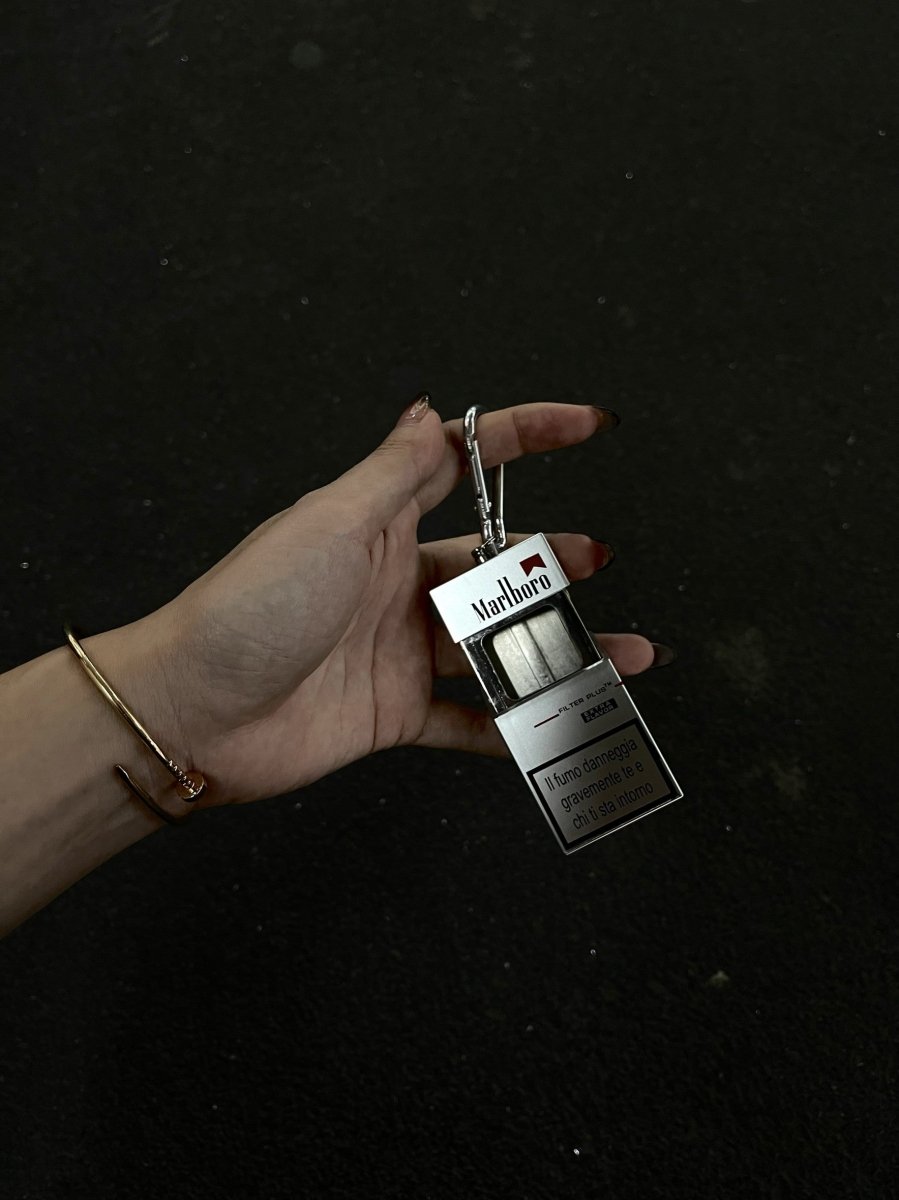 Ashtray Keychain - Dekayed