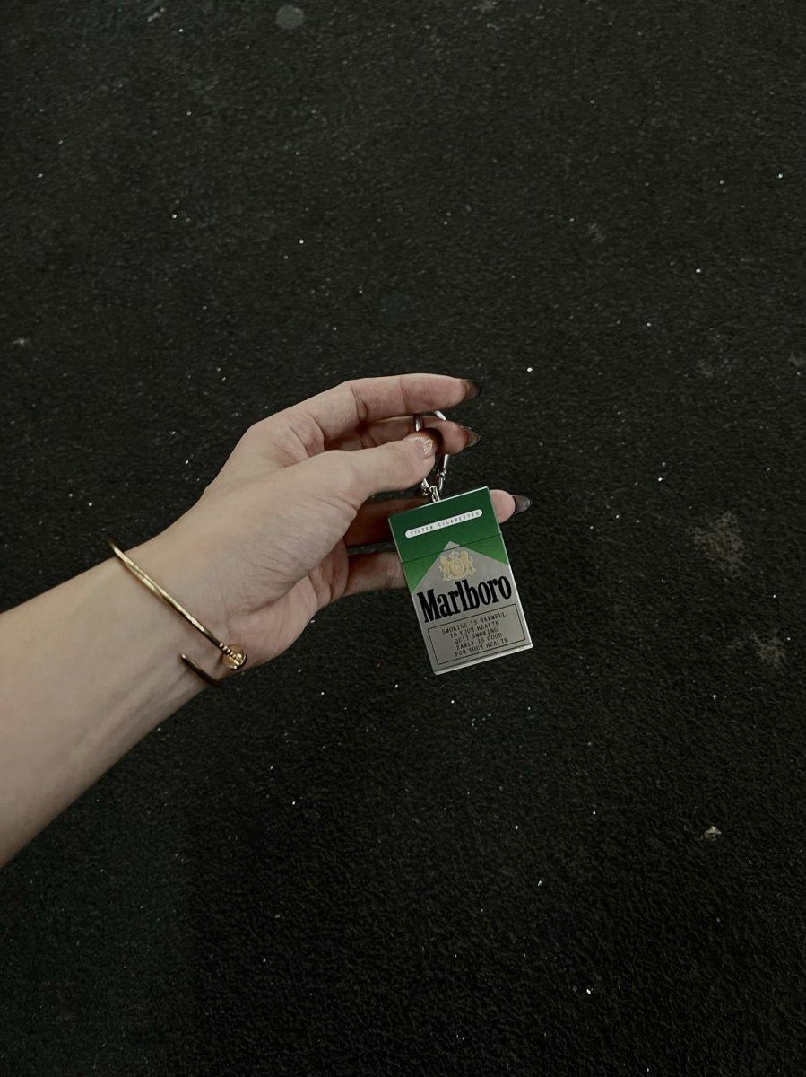 Ashtray Keychain - Dekayed
