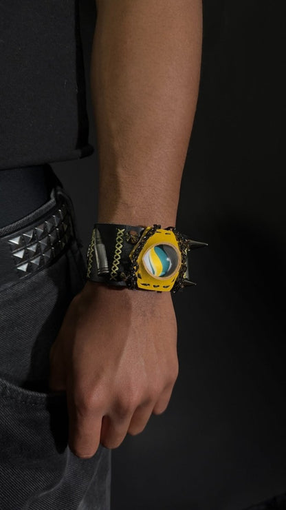 Beedrill Mega stone Bracelet - Dekayed