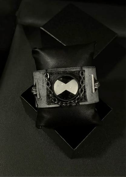 Ben 10 OG White Ghost Omnitrix - Dekayed