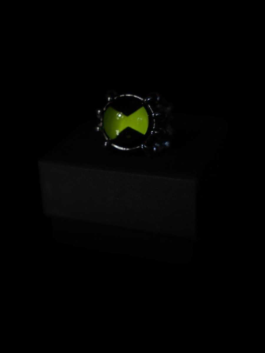 Ben 10 Ring - Dekayed
