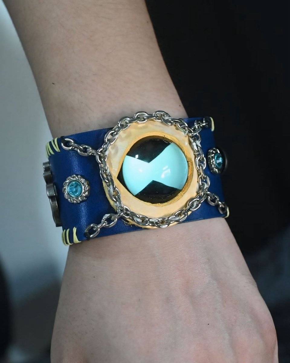 Ben 23 Omnitrix Bracelet (Exclusive) - Dekayed