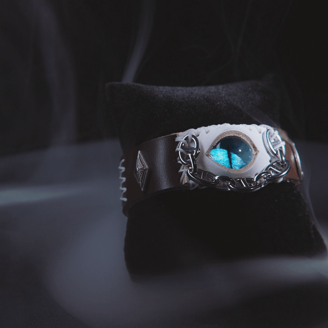 Blue Chrome Dragon Eye Bracelet - Dekayed