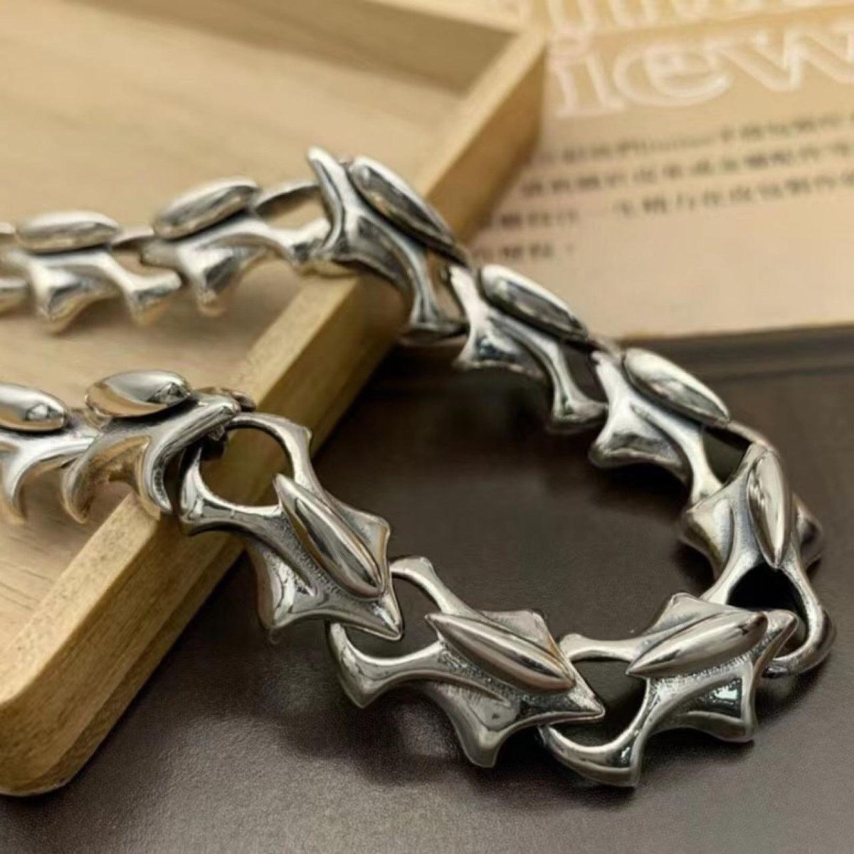 Chrome Dragon Spine Bracelet - Dekayed