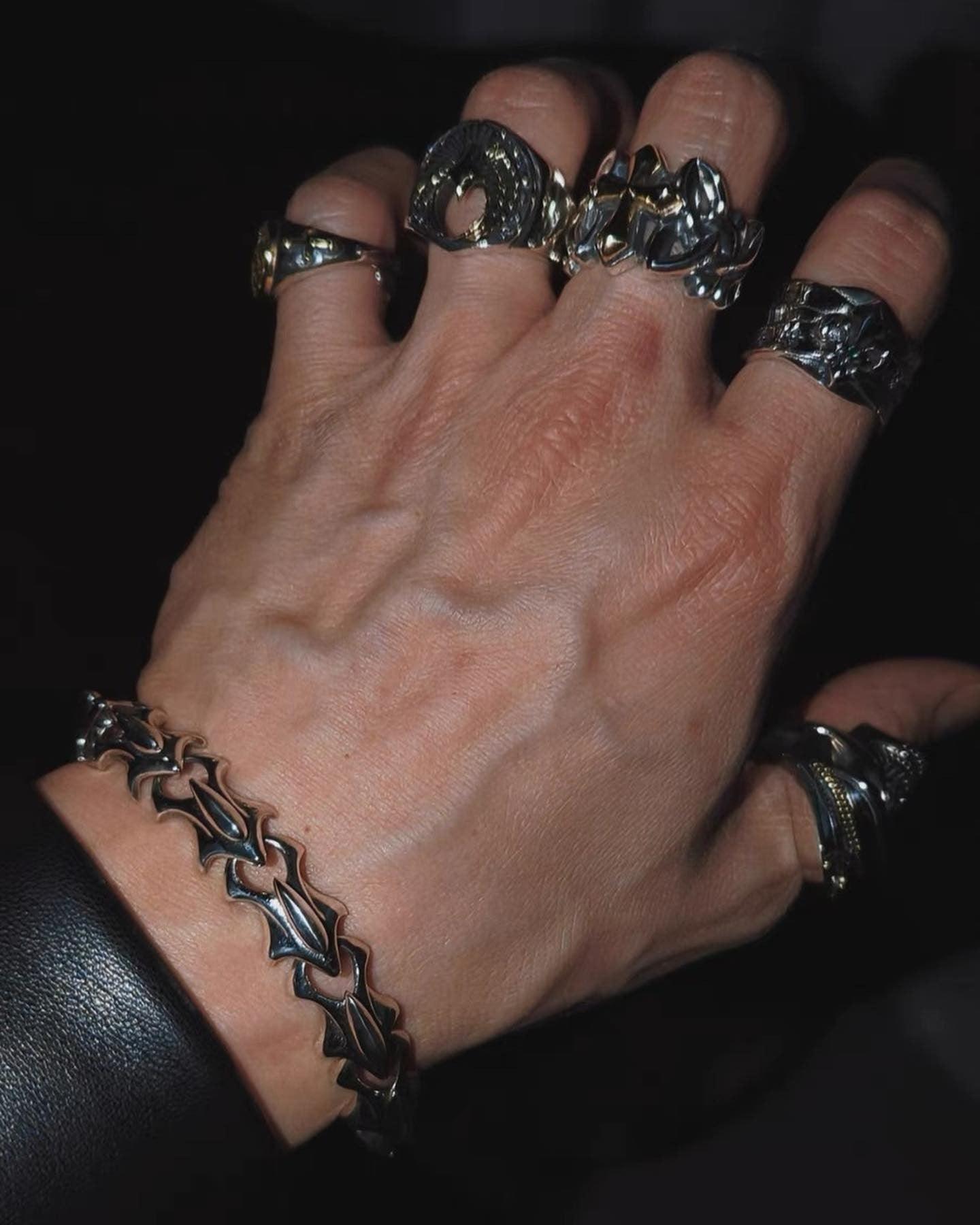 Chrome Dragon Spine Bracelet - Dekayed