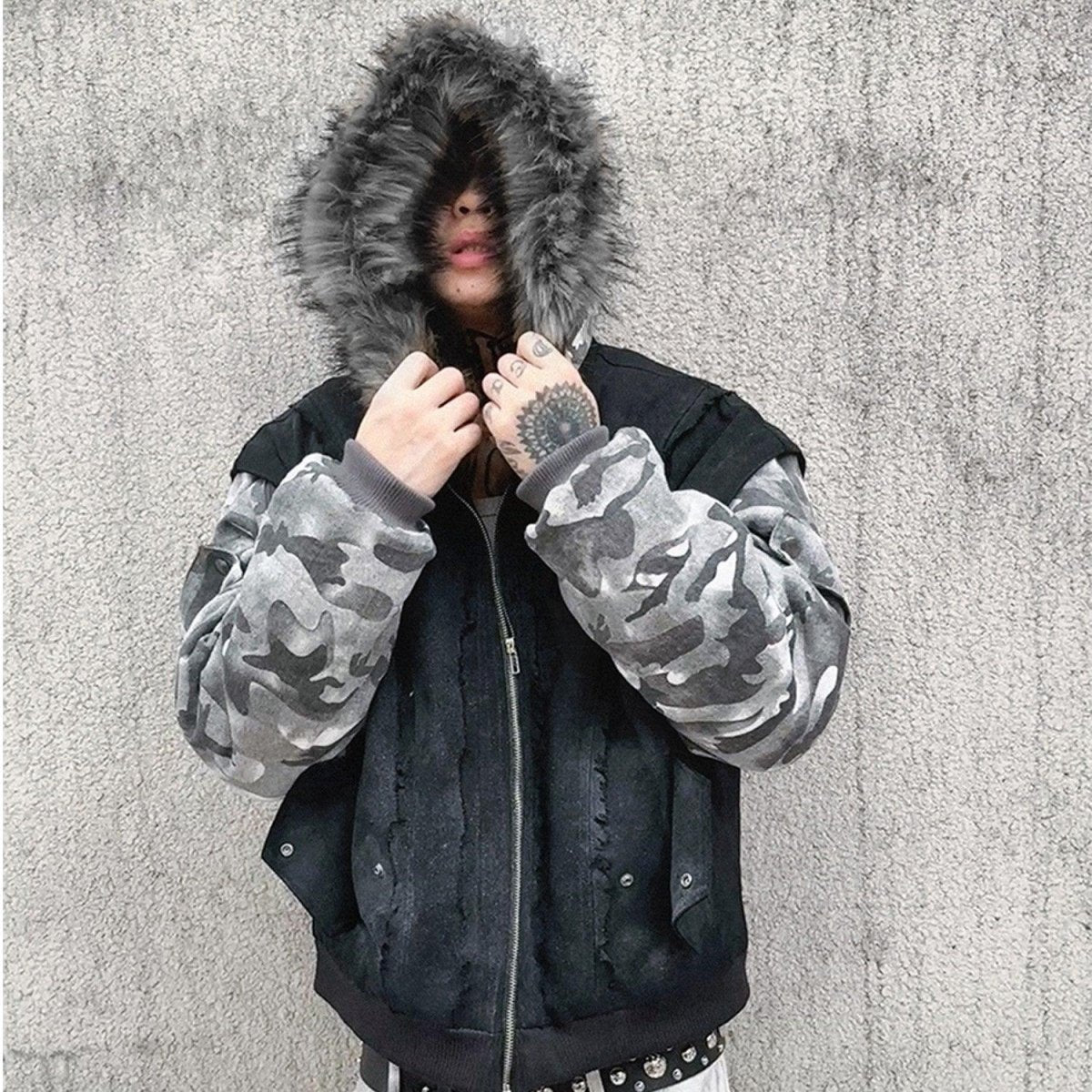 "Cyrus Empire" Lost Front Camo Jacket Bomber - Dekayed