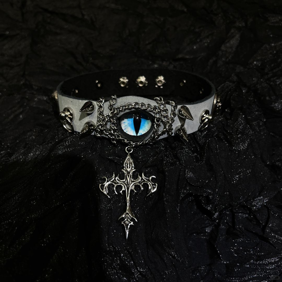 Deep Sea Havoc Eye Bracelet - Dekayed