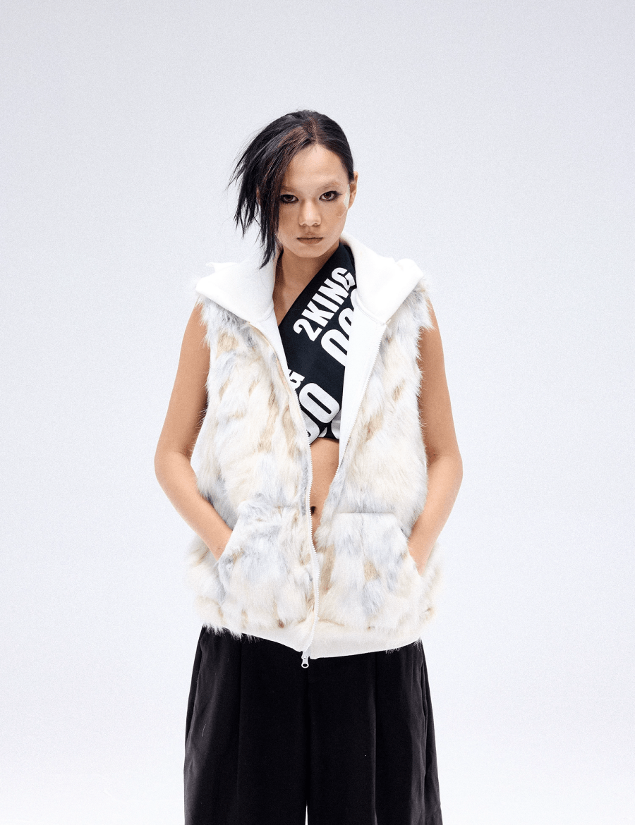 Fantasy Series White Fur Vest - Dekayed