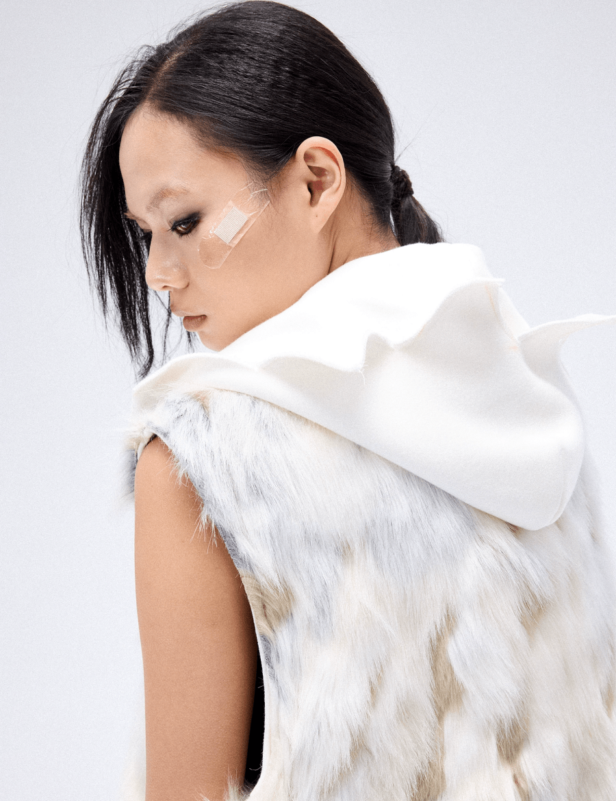 Fantasy Series White Fur Vest - Dekayed