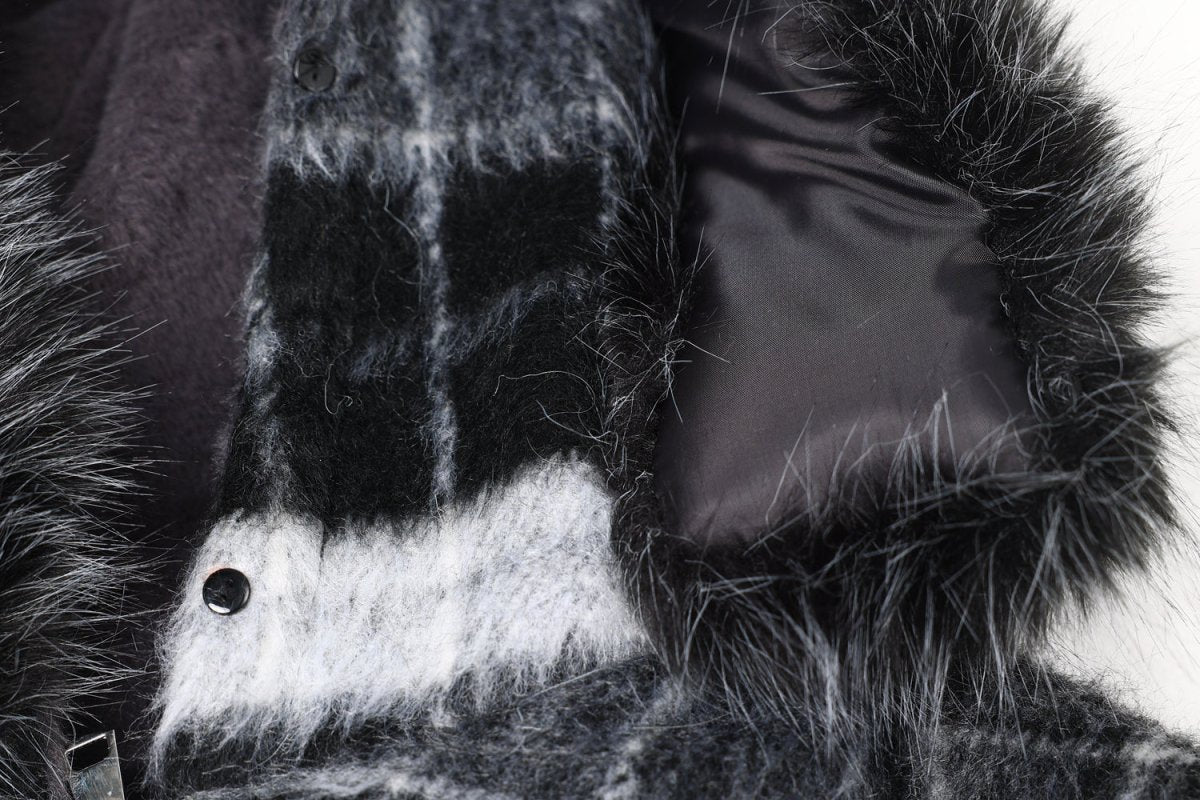 Fur Grid Luxe Hoodie - Dekayed