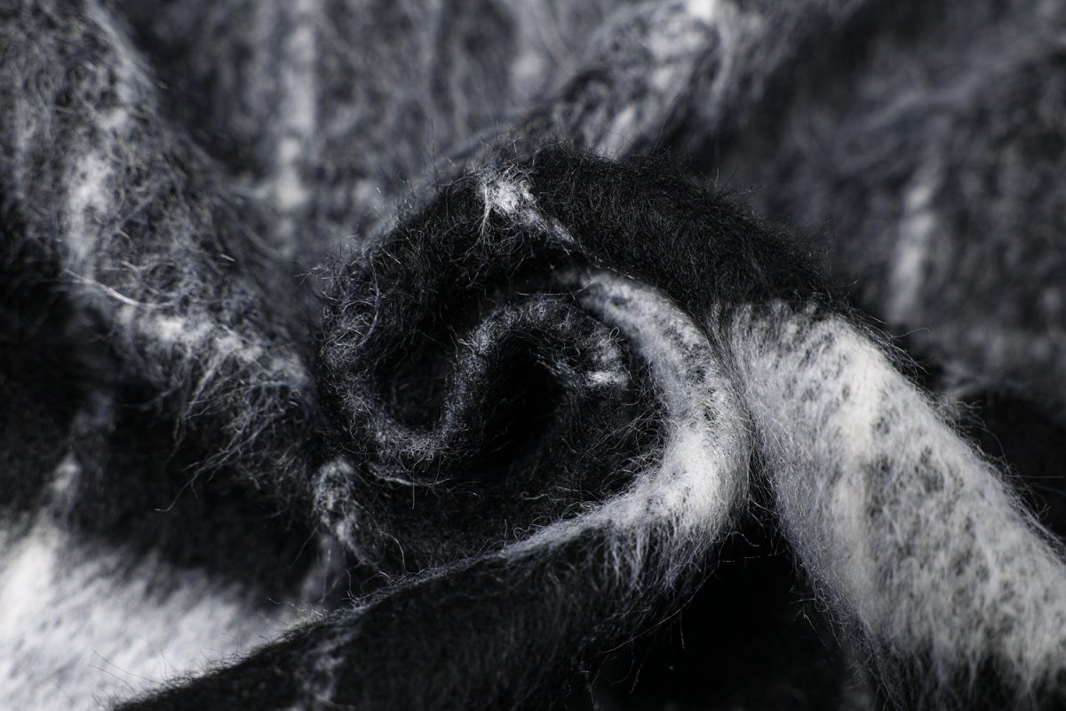Fur Grid Luxe Hoodie - Dekayed