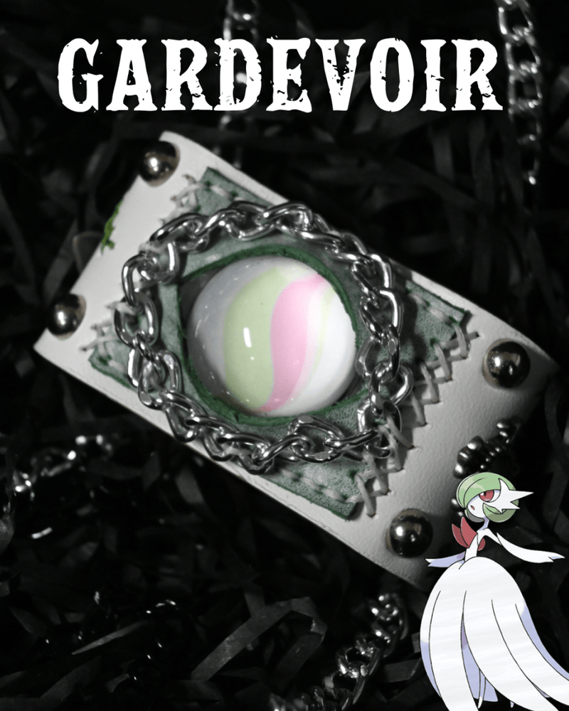 Gardevoir Mega stone Bracelet - Dekayed