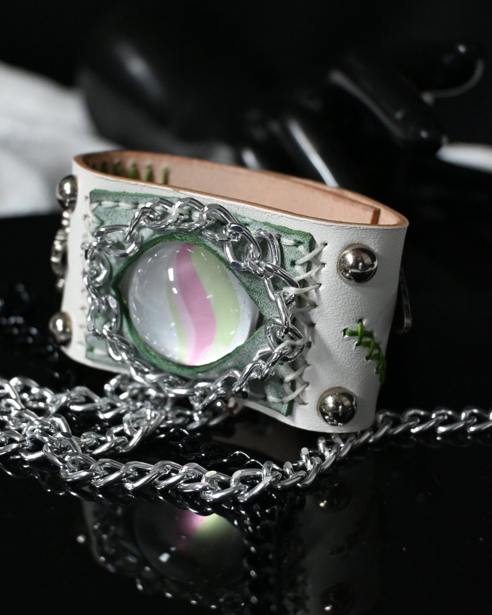 Gardevoir Mega stone Bracelet - Dekayed