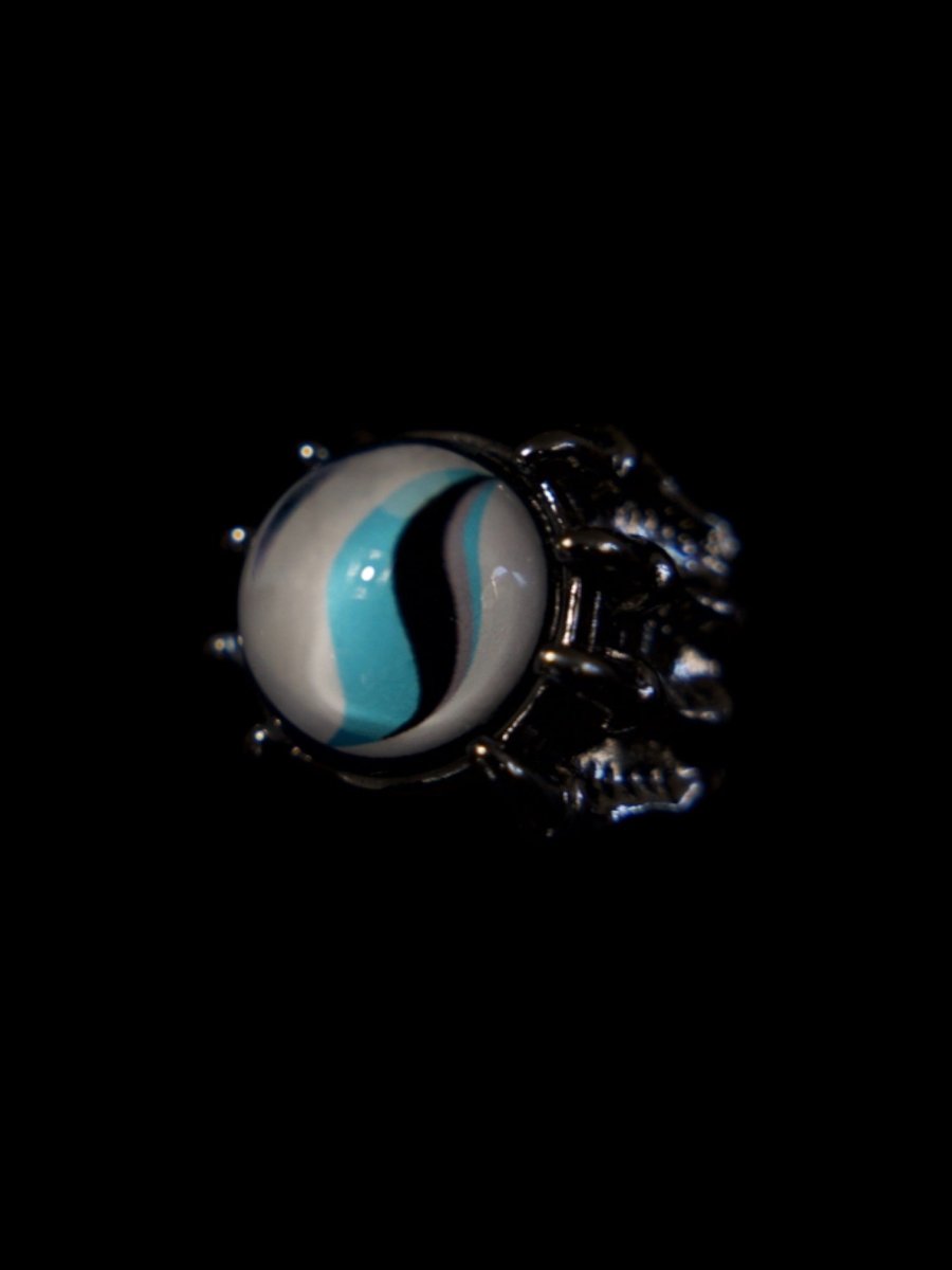 Glalie Megastone Ring - Dekayed