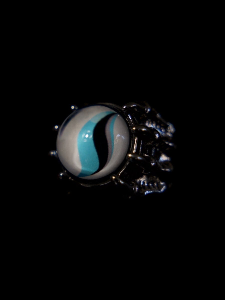 Glalie Megastone Ring - Dekayed