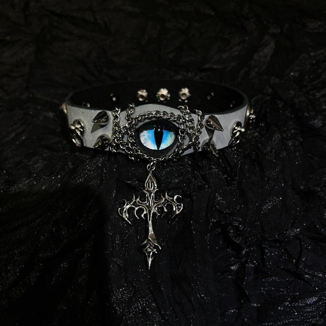 Deep Sea Havoc Eye Bracelet
