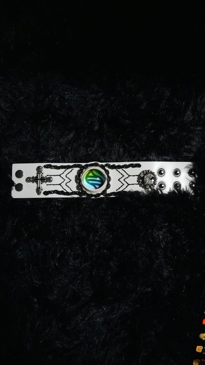 Keystone V2 Bracelet - Dekayed
