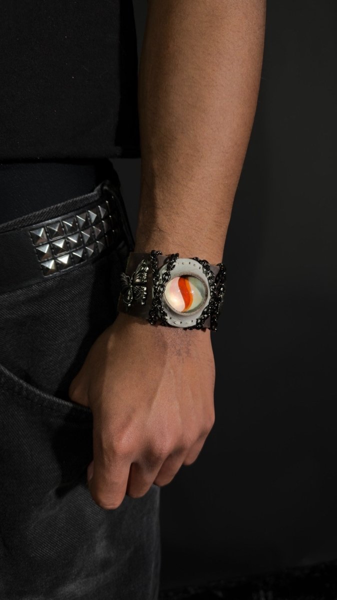 Lopunny Mega stone Bracelet - Dekayed