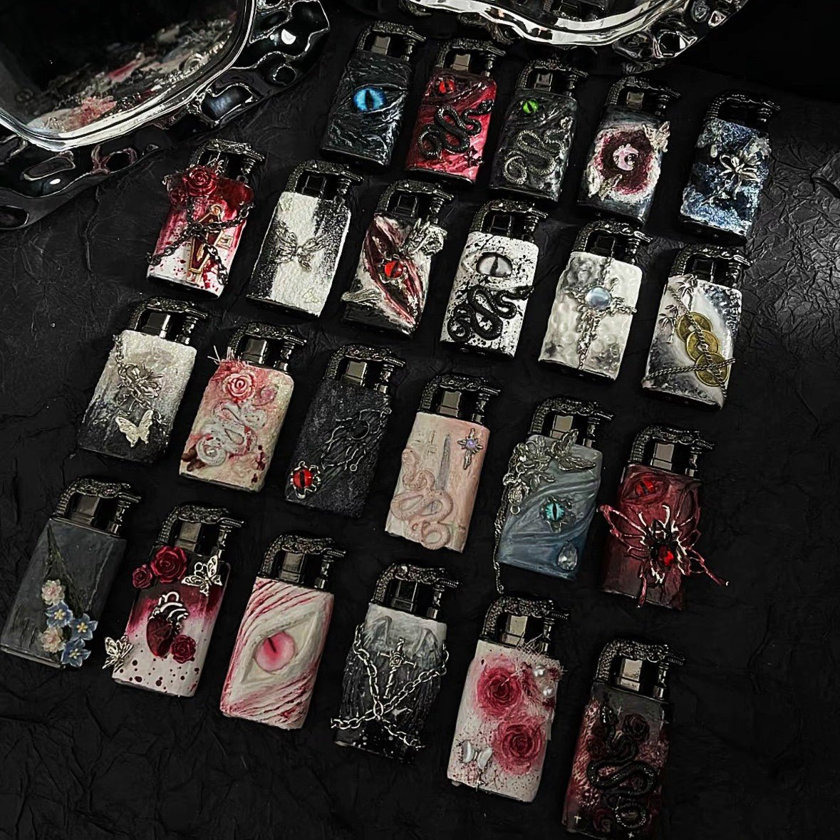 Lumi Plume Lighter - Dekayed