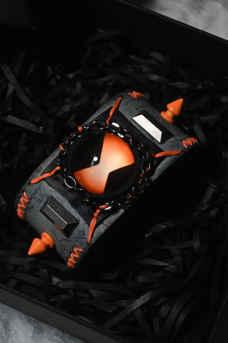 Mad Ben Omnitrix Bracelet (Exclusive) - Dekayed