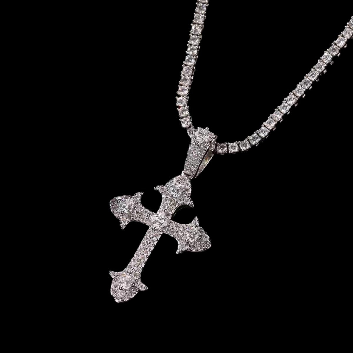 MICRO DIAMOND CROSS NECKLACE - Dekayed