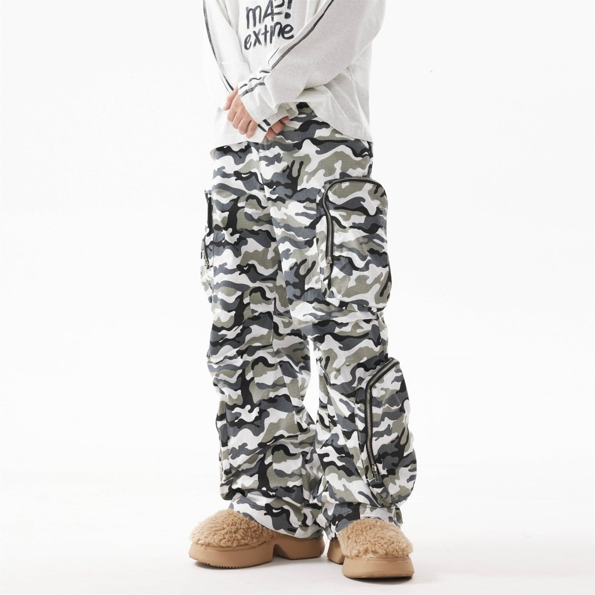 Multi Pocket Camouflage Pants - Dekayed