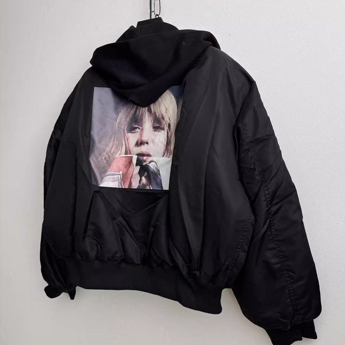 Pentagram Vision Hoodie - Hoodie with Pentagram Design - Dekayed