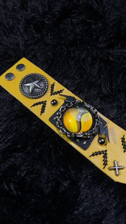 Raichu Y Mega Stone Bracelet - Dekayed