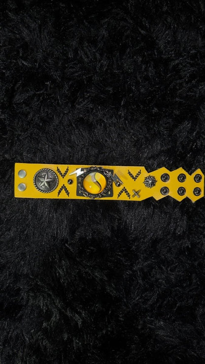 Raichu Y Mega Stone Bracelet - Dekayed