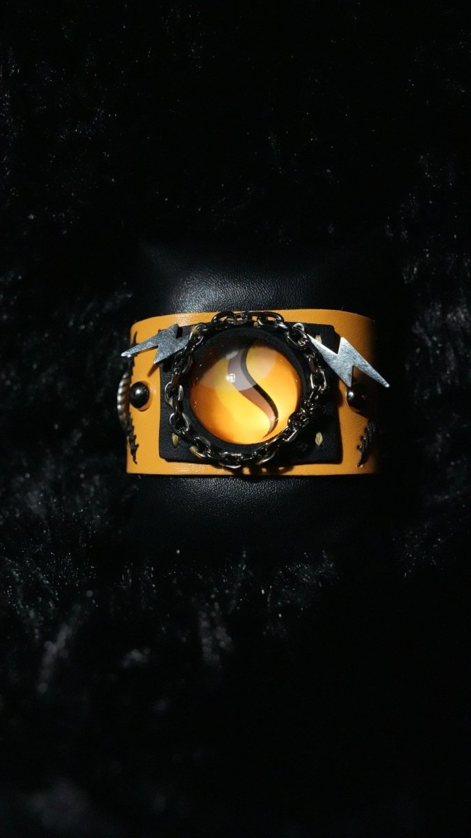 Raichu Y Mega Stone Bracelet - Dekayed
