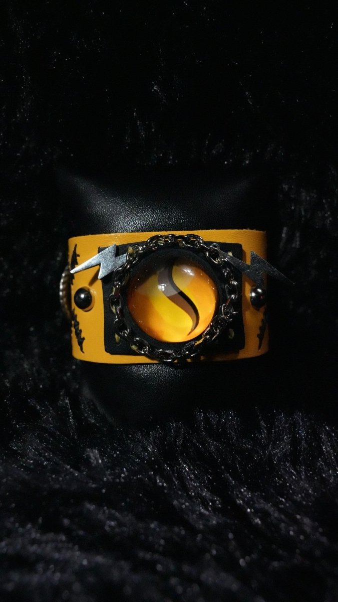 Raichu Y Mega Stone Bracelet - Dekayed