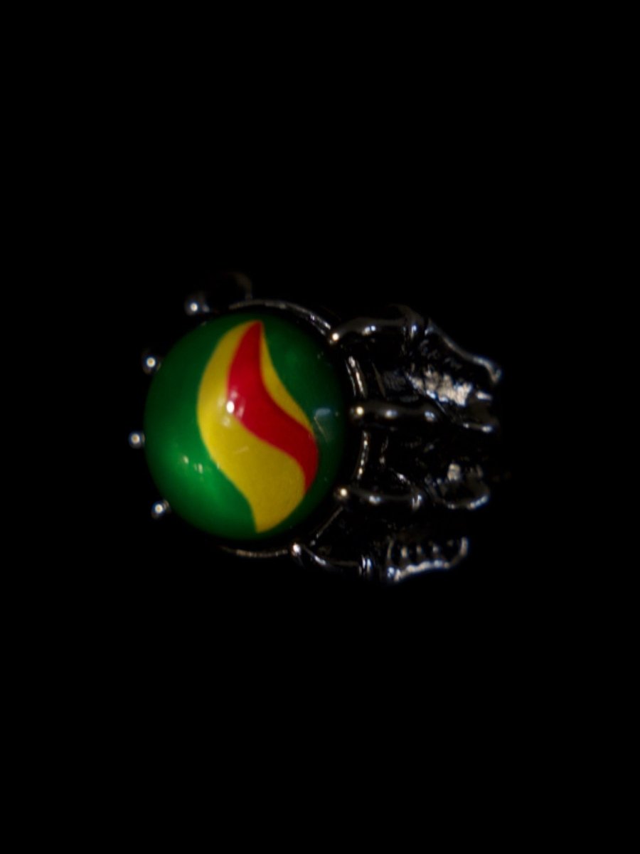 Rayquaza Megastone Ring - Dekayed