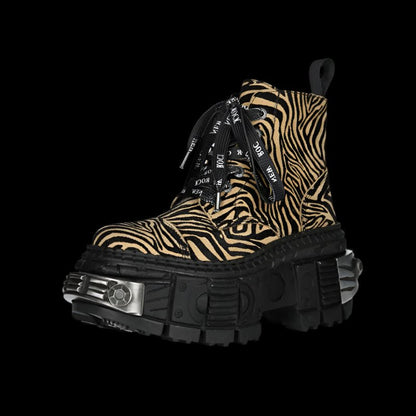 Savage Leopard Print Boots - Dekayed