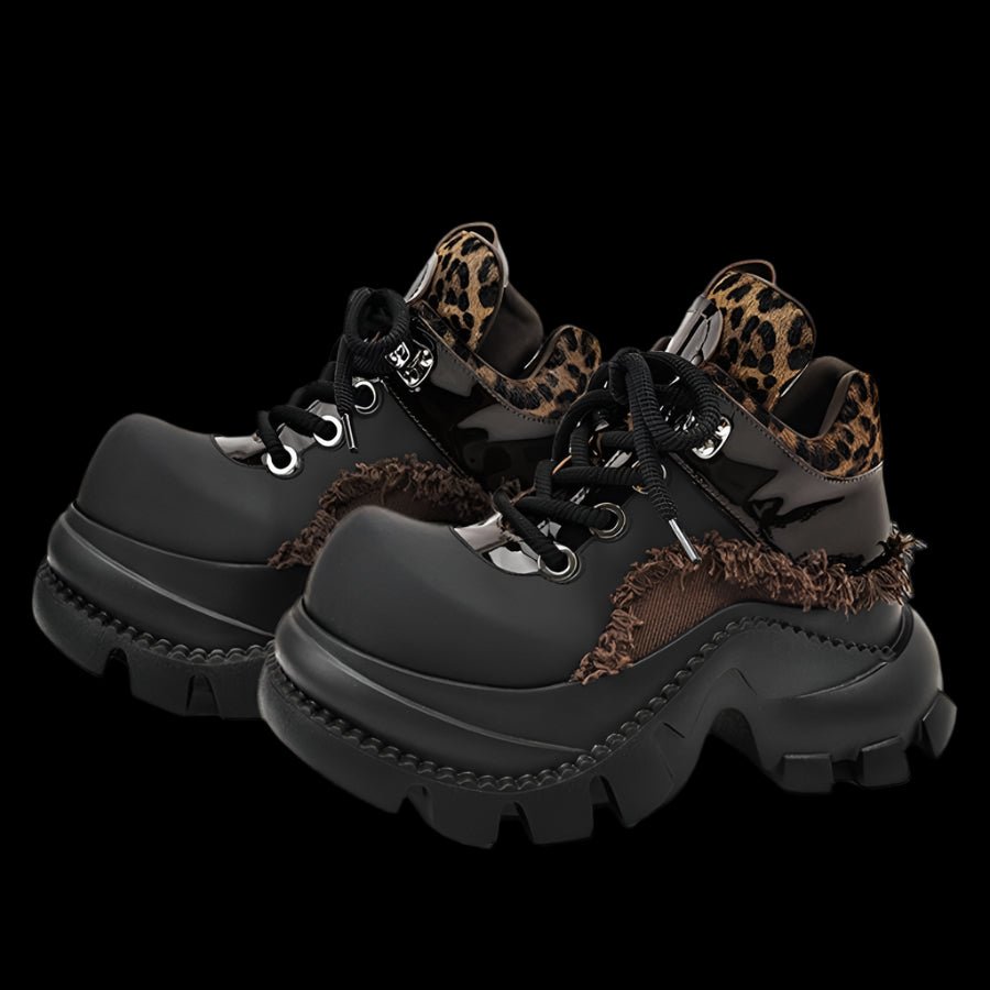 Savage Stride Boots - Dekayed