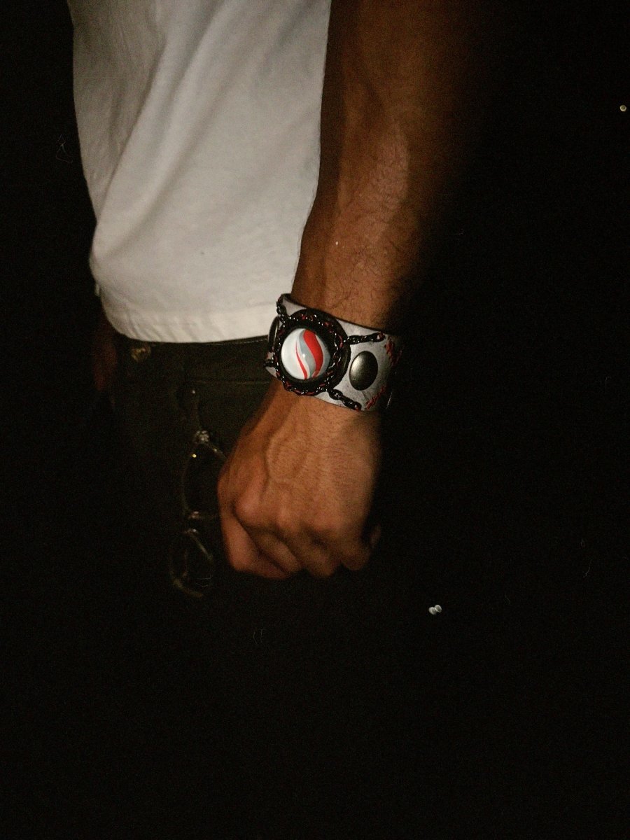 Scizor Mega stone Bracelet - Dekayed