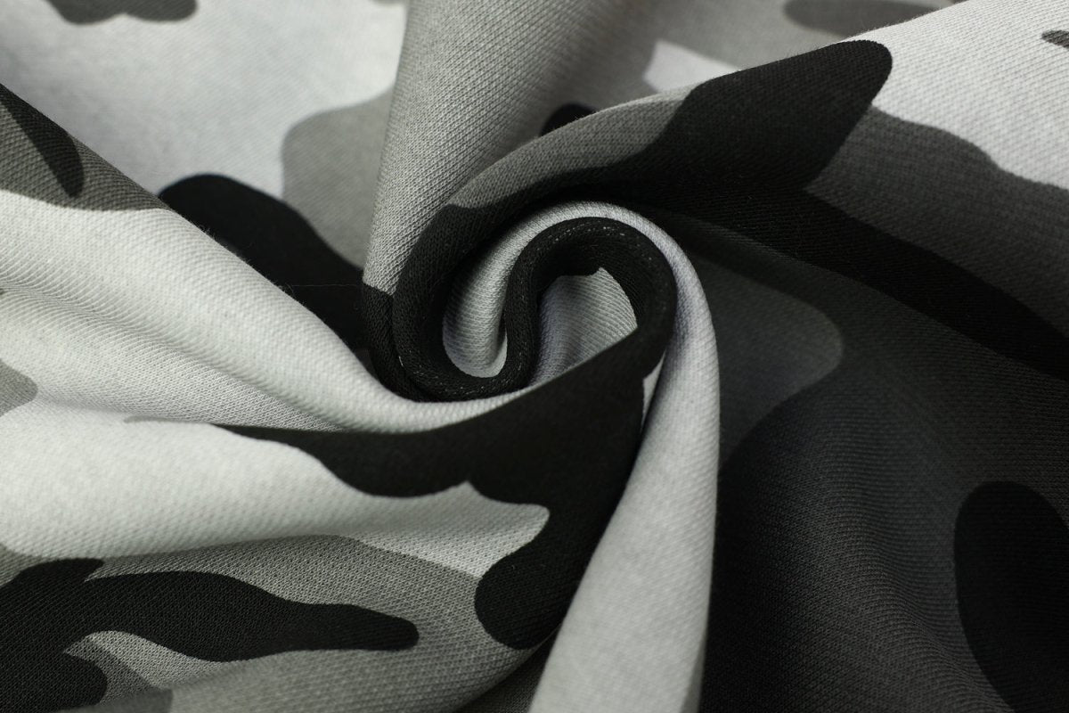 Shadow Script Camo Hoodie - Dekayed