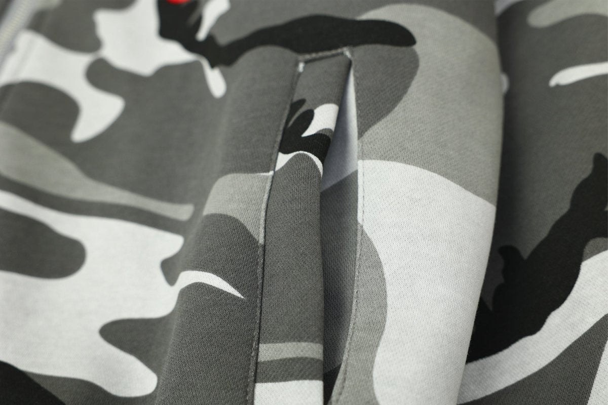 Shadow Script Camo Hoodie - Dekayed