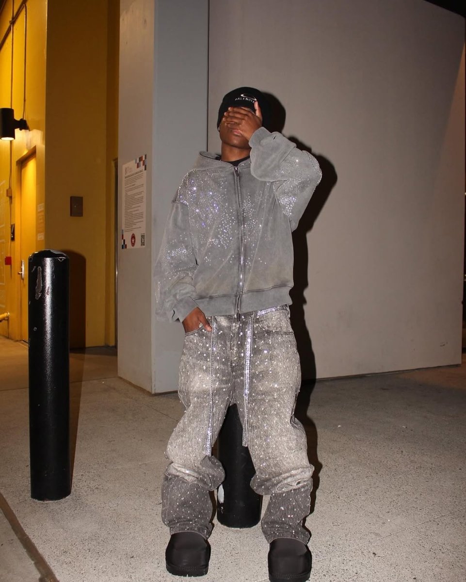 Skeleton Diamond Denim Jeans - Dekayed