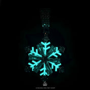 Snowflake Glow - in - the - Dark Rotatable Pendant Necklace - Dekayed