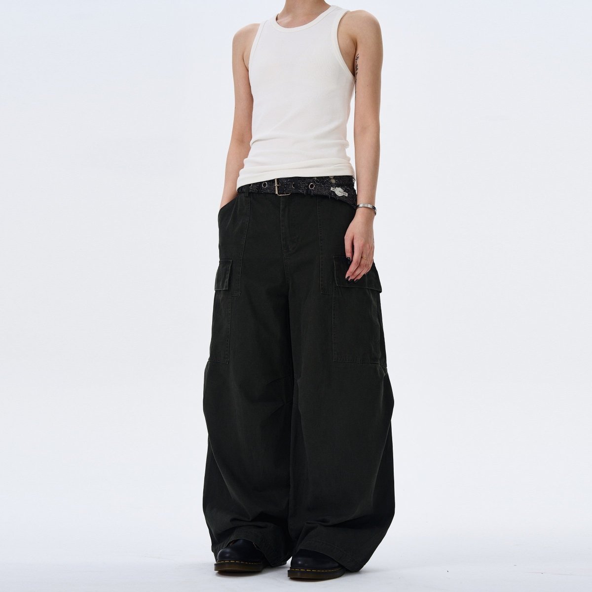 Street Style Multi Pocket Loose Baggy Jeans - Dekayed