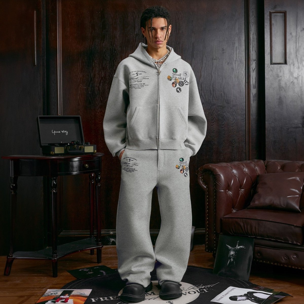 StreetFlow Wide - Leg Sweatpants - Dekayed