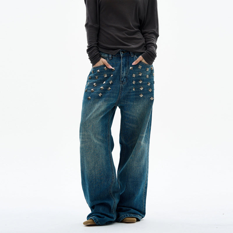 Studded Jeans - Dekayed