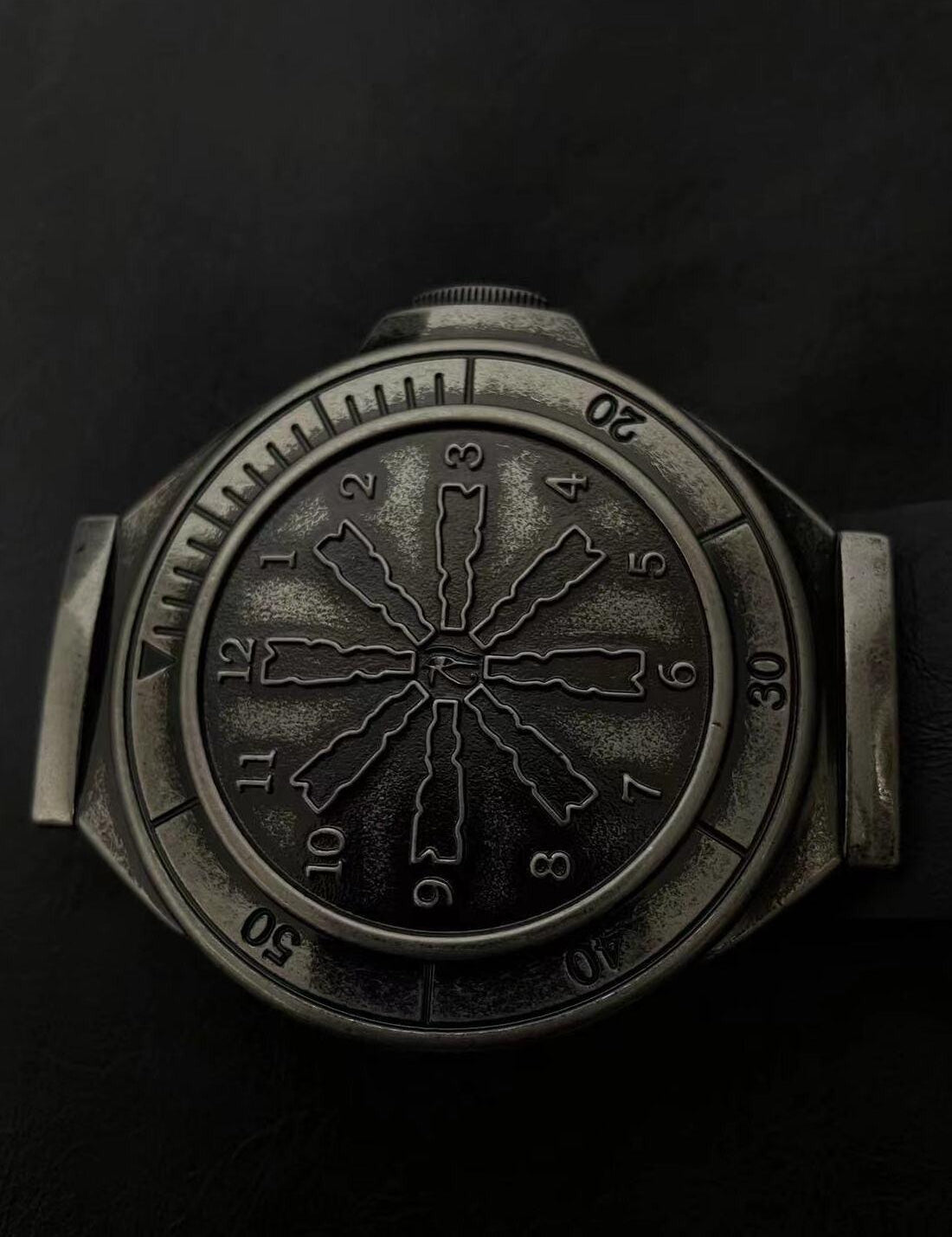 TOMIKES Cowhide Hardware Belt - Dekayed