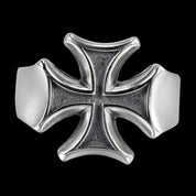 Vampire Cross Ring - Dekayed
