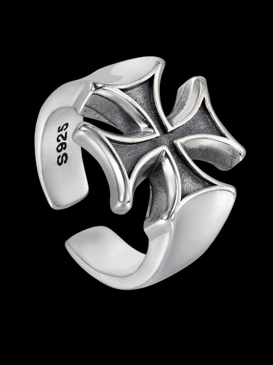 Vampire Cross Ring - Dekayed