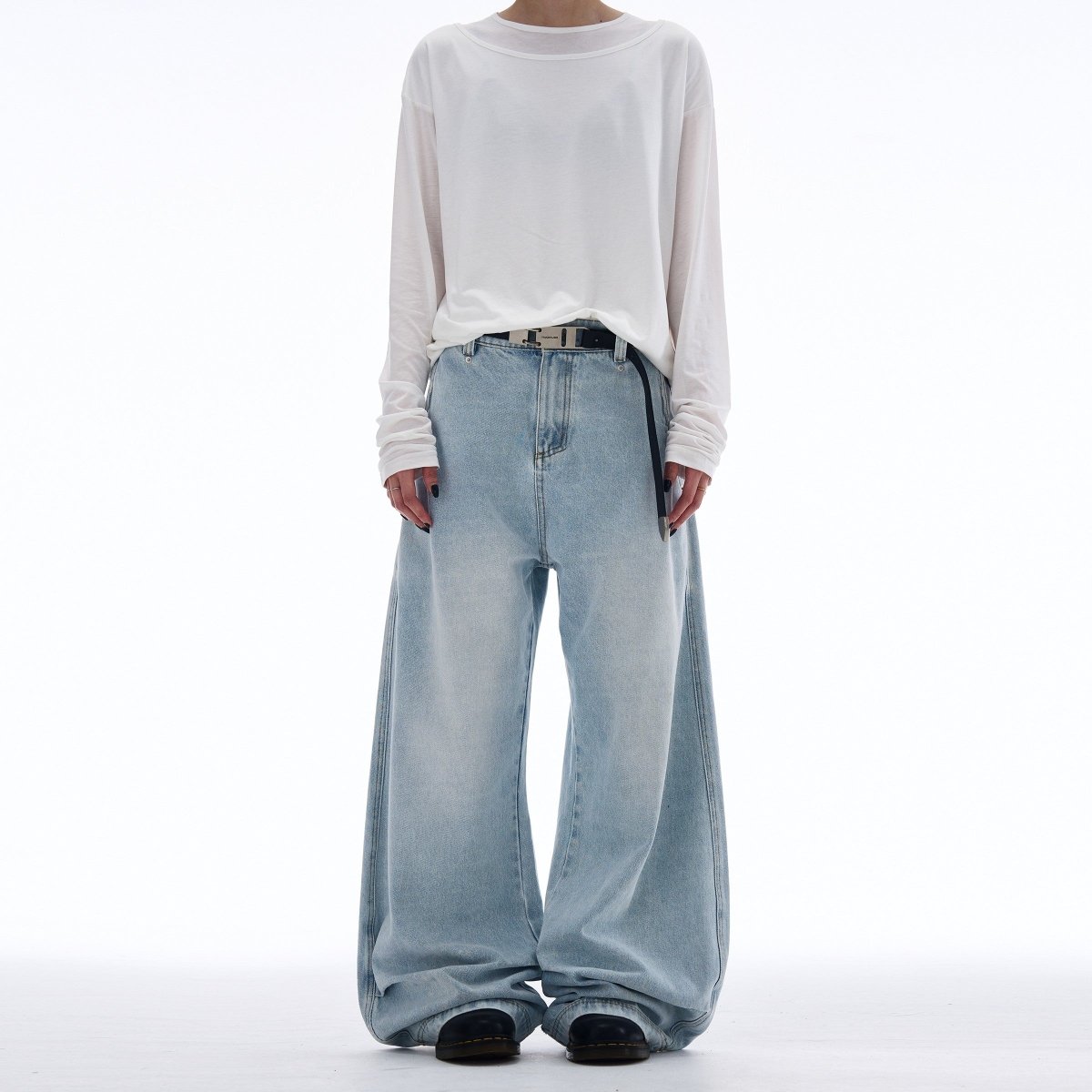Washed Drape Scimitar Baggy Jeans - Dekayed
