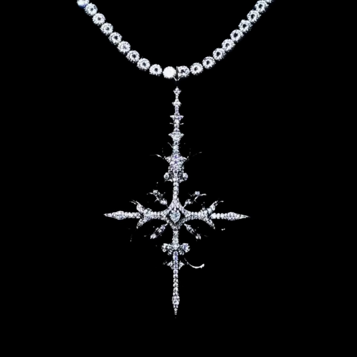 WHITE GOLD APOSTLE NECKLACE - Dekayed